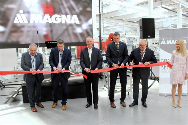 Magna inaugura una nueva fábrica de asientos de 6.000 m2 en Chomutov (República Checa)