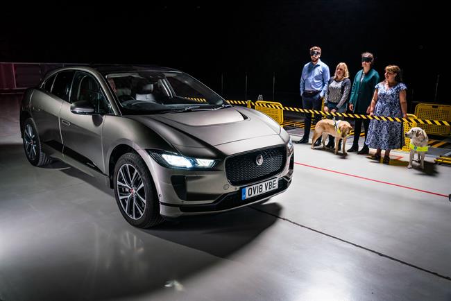 El deportivo eléctrico de Jaguar I-Pace emitirá un sonido para alertar a peatones con falta de visión
