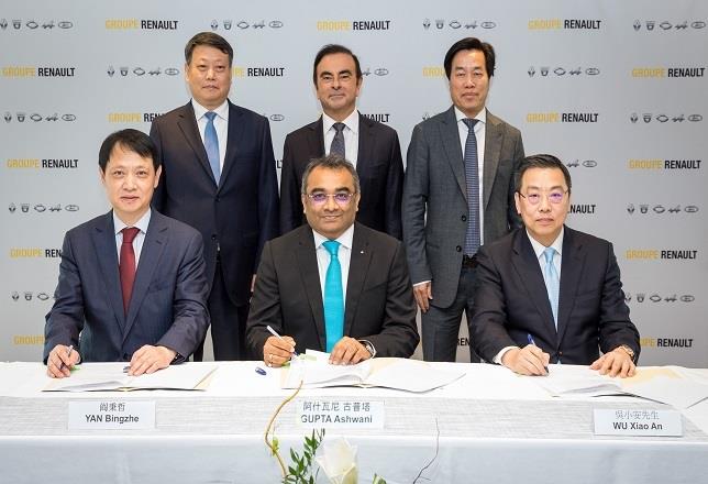 Renault lanzará tres nuevos vehículos comerciales eléctricos en China dentro de dos años