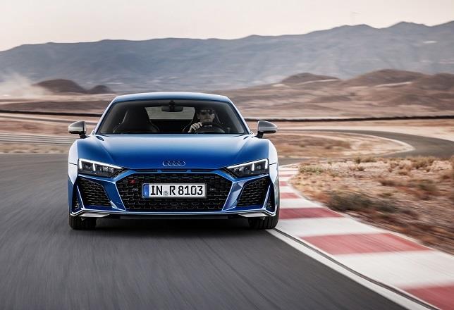Audi actualiza las dos versiones del R8 (Coupé y Spider), a la venta a principios de 2019