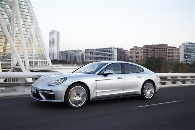 Porsche aumenta un 11% su beneficio operativo hasta septiembre, con 3.300 millones