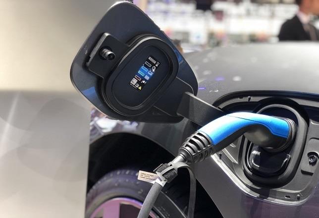 Las matriculaciones de eléctricos puros superan las 11.600 unidades hasta octubre, según Aedive
