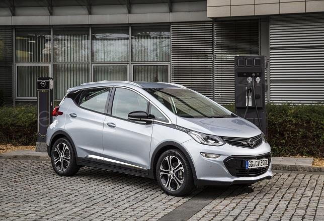 Opel abrirá un laboratorio para la movilidad eléctrica en Alemania con más de 160 estaciones de carga