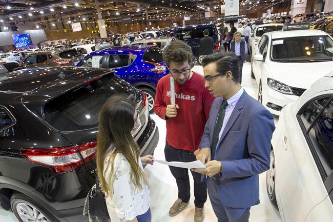 El precio del vehículo de ocasión sube un 3,3% en octubre y se sitúa en 15.166 euros
