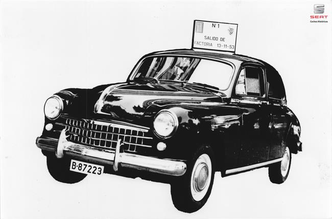 Seat celebra el 65 aniversario del lanzamiento de su primer modelo, el 1400