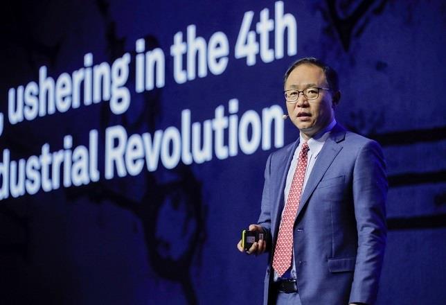 Huawei anima a las firmas de telecomunicaciones a impulsar el desarrollo de redes de conducción autónoma