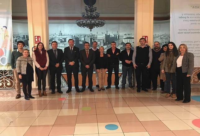 Los clústers de automoción españoles piden en Zaragoza diálogo para abordar la descarbonización