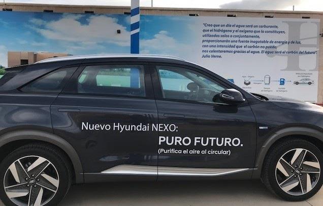 El Hyundai Nexo recibe su primera recarga en el Centro Nacional Del Hidrógeno en Ciudad Real