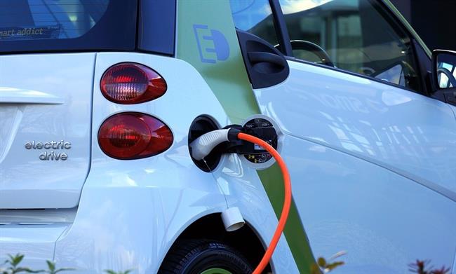 Red Eléctrica asesorará a ayuntamientos en la instalación de puntos de recarga para coches eléctricos