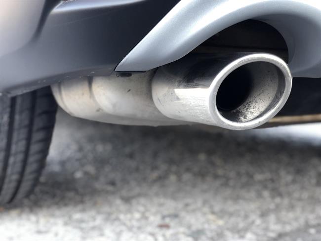 Los Veintiocho confirman el acuerdo para reducir un 37,5% las emisiones de coches en 2030