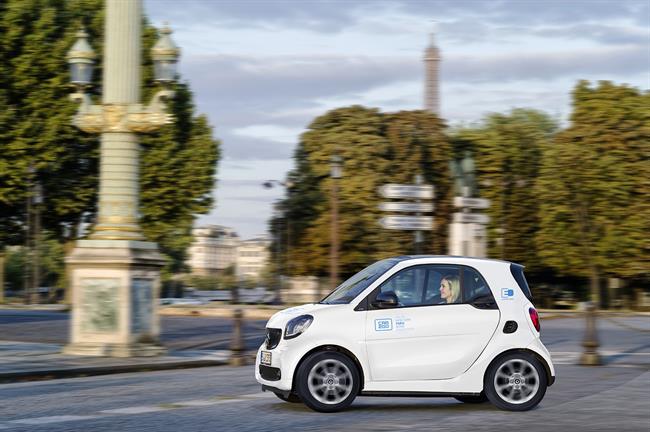 El grupo de debate de Automoción de IE apuesta por una secretaría nacional reguladora de la movilidad