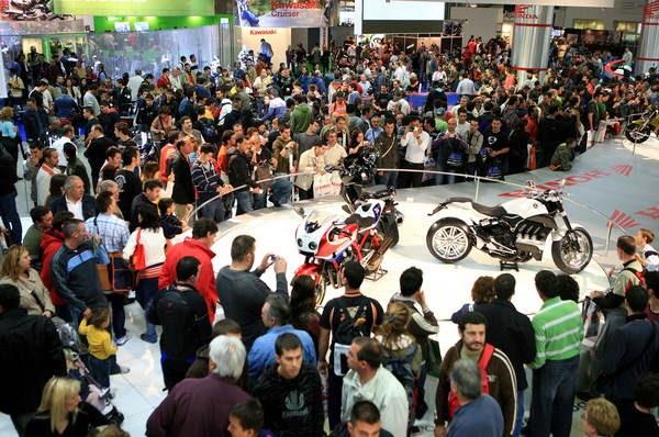 El salón de la moto de Barcelona permitirá a los visitantes probar más de 150 modelos