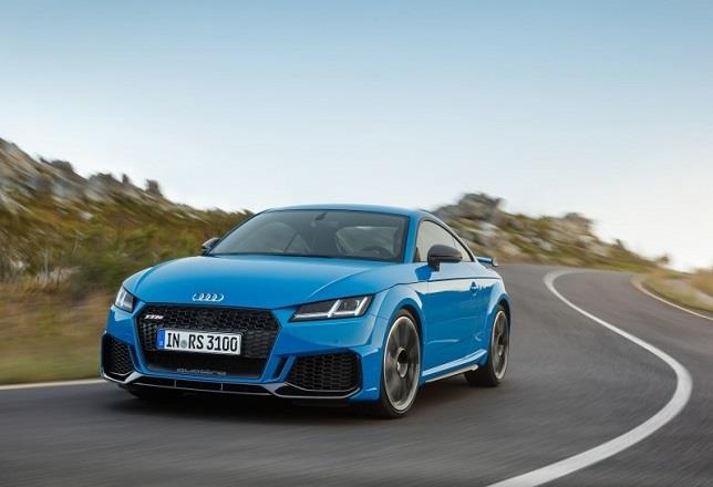 Los nuevos Audi TT RS Coupé y TT RS Roadster llegarán a los concesionarios europeos en primavera