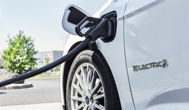 Las ventas de coches eléctricos en Europa crecen casi un 50% en 2018 y superan las 200.000 unidades