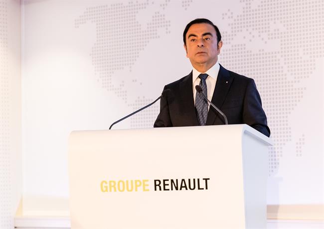 Carlos Ghosn, "dispuesto a reembolsar" a Renault los 50.000 euros de gastos de su boda