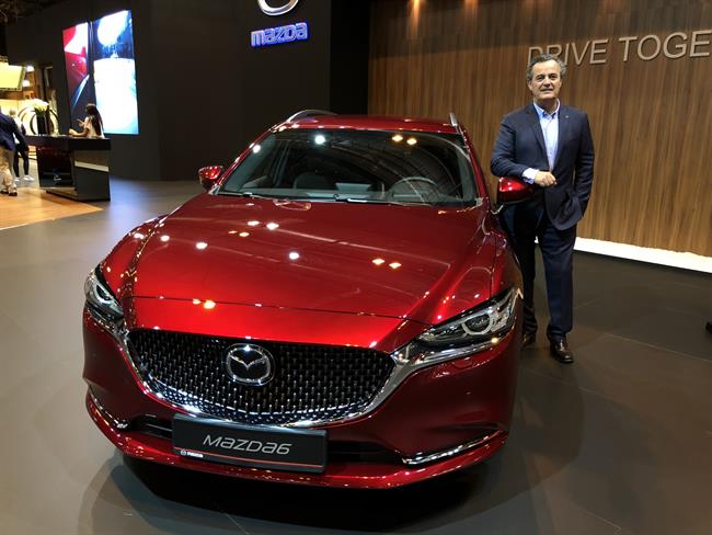 Mazda reclama "coordinación" a las administraciones para devolver la confianza al consumidor