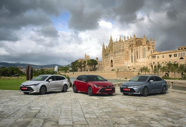La nueva familia Toyota Corolla, ya disponible en España en sus tres variantes y con dos motorizaciones