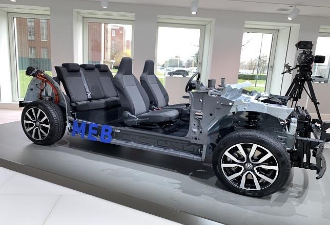 Diess (Volkswagen): "La electrificación llegará en algún momento a España"