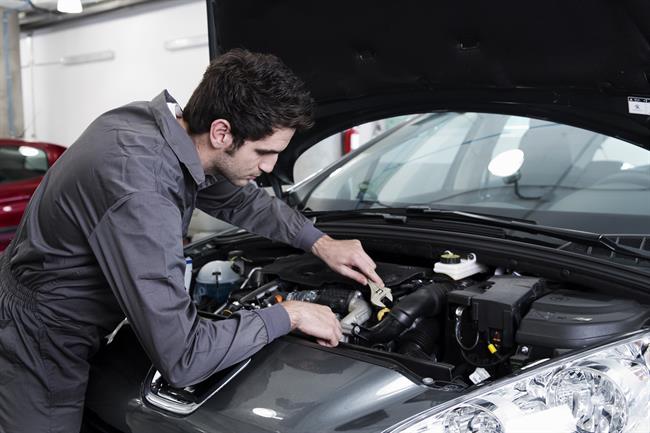 Los talleres incrementan un 4% sus ingresos debido a la tecnología más cara de los coches, según Solera