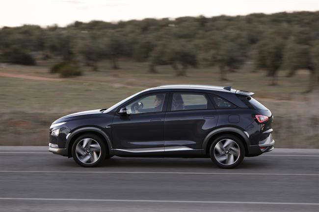 Hyundai presenta el Nexo, alimentado por hidrógeno y con más de 600 kilómetros de autonomía