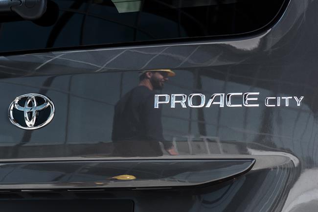 Toyota presentará a finales de abril el nuevo Proace City, desarrollado junto con el Grupo PSA