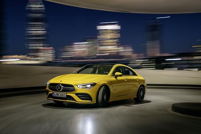 El nuevo Mercedes-AMG CLA 35 4Matic debuta en Nueva York y llegará al mercado europeo en agosto