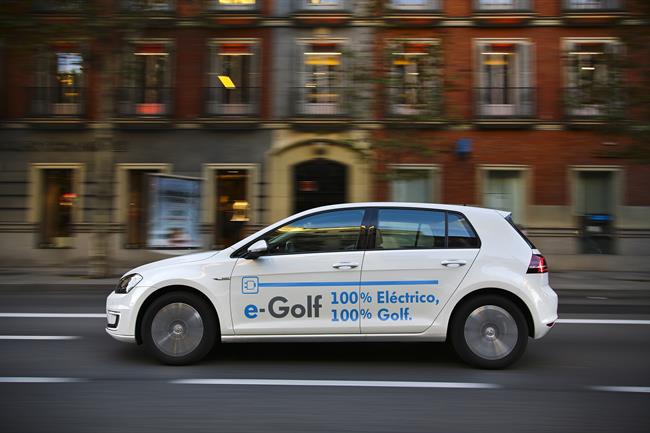 Un coche eléctrico emite un 18% menos que uno de combustión en todo su ciclo de vida, según Volkswagen