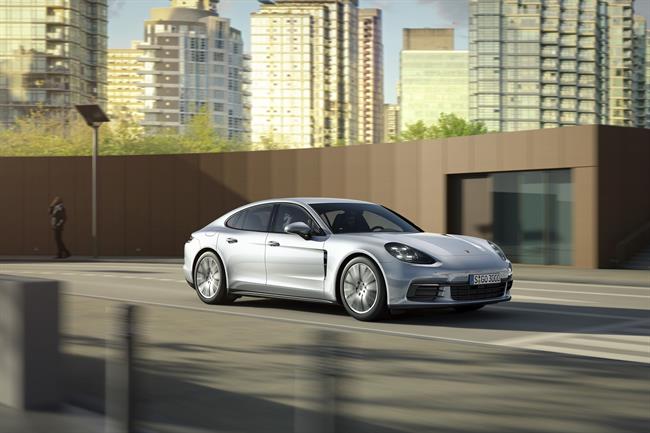 Porsche acumula 235.000 unidades vendidas del Panamera en los diez años de historia del modelo