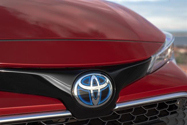 Toyota recorta un 24,5% su beneficio anual por el deterioro del mercado y menores extraordinarios