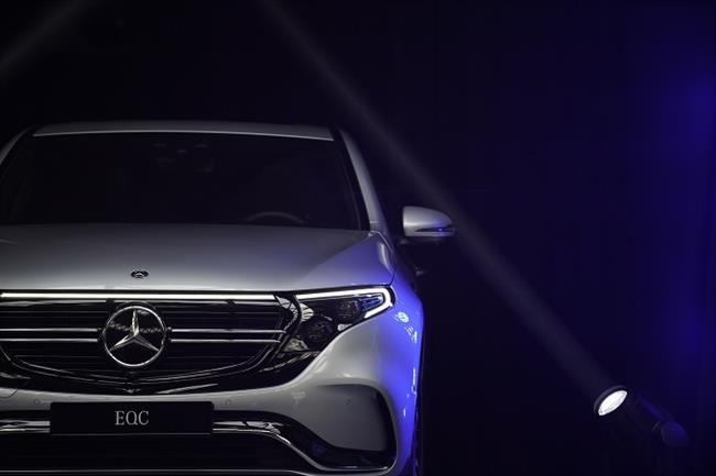 Mercedes-Benz presenta en Barcelona el primer modelo de su nueva marca de vehículos 100% eléctricos