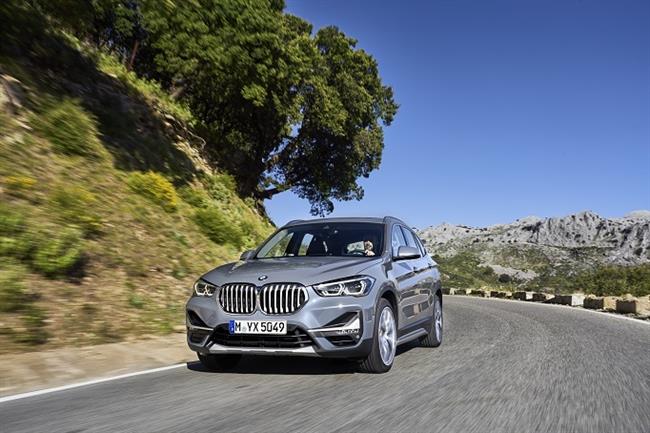 BMW actualiza la gama del X1, disponible en verano con hasta 16 combinaciones de motores y transmisiones