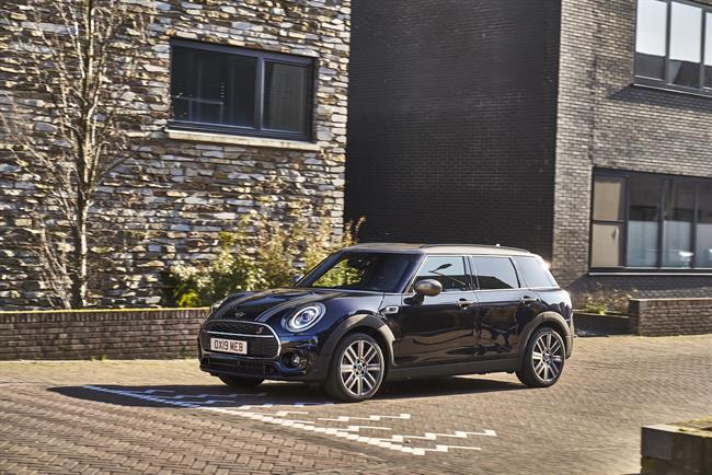 Mini inicia la venta en España del nuevo Clubman, con hasta 192 caballos