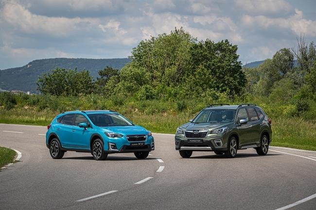 Subaru abre los pedidos en España de las variantes híbridas del Forester y XV