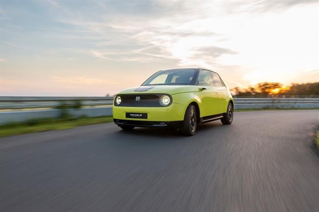 El nuevo Honda e 100% eléctrico se podrá reservar en España a partir de finales de año