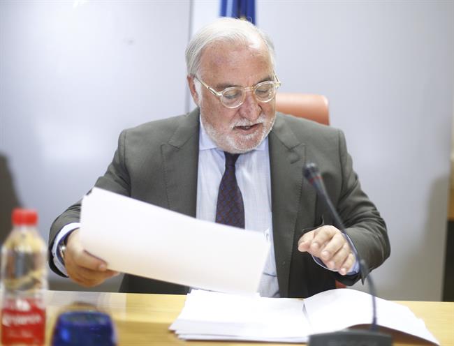 Las carreteras españolas se cobraron 1.806 vidas en 2018, 24 personas menos