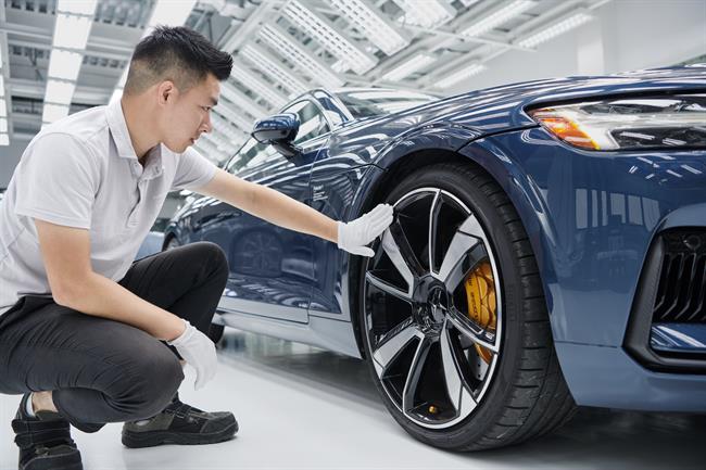 Polestar abre en Chengdu (China) su primera planta, que producirá 1.500 Polestar 1 en tres años