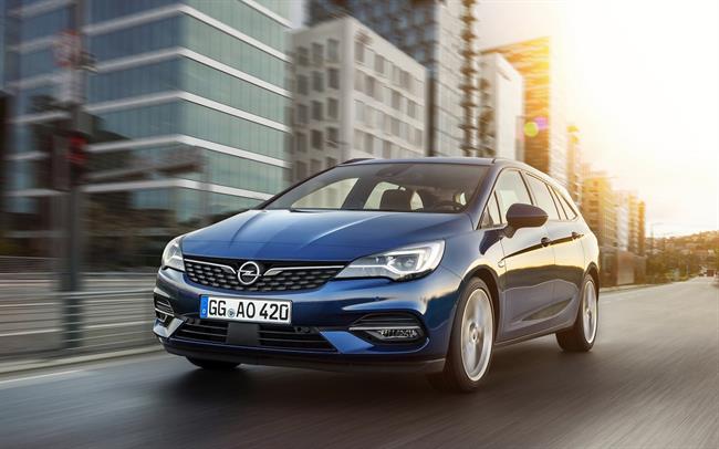 Opel pone a la venta el nuevo Astra en España, con una nueva generación de motores eficientes