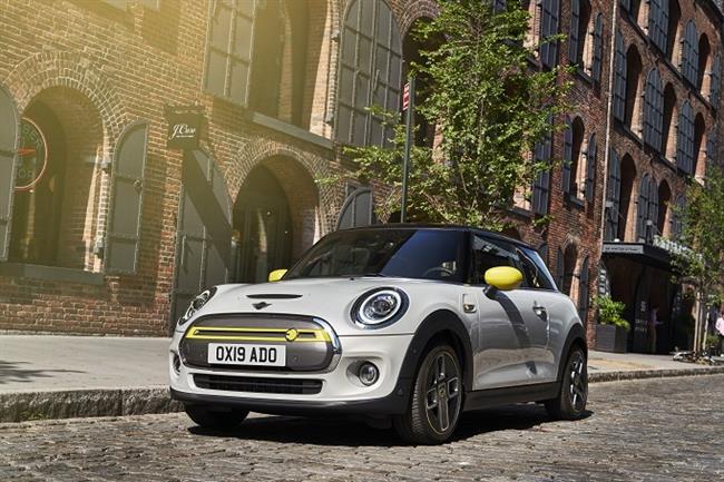 Mini acudirá 'electrificada' al Salón de Frankfurt con el Cooper SE como su máximo exponente