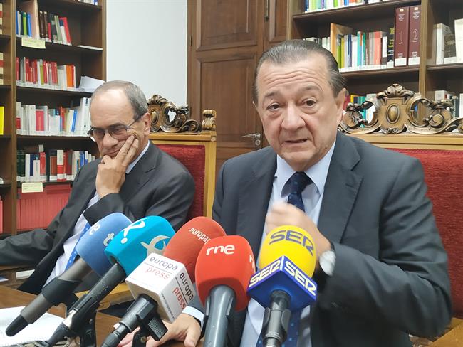 Fiscal de Tráfico dice que ciclistas, patinetes y peatones deben cumplir las normas de circulación