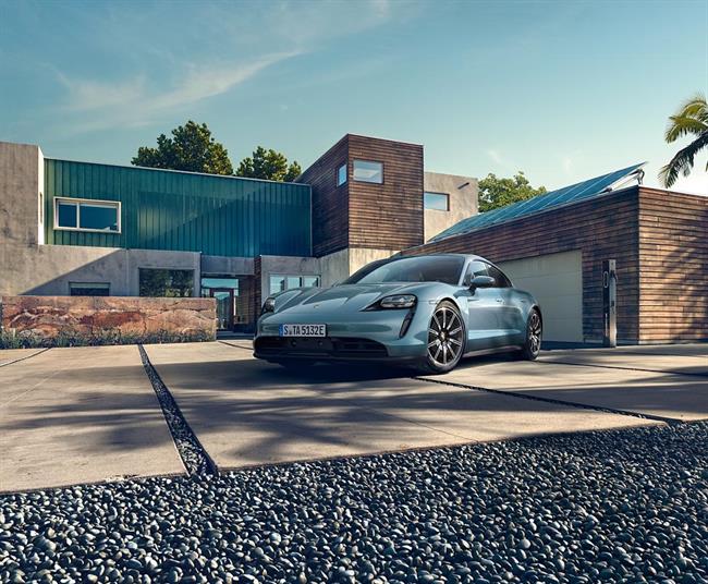 Porsche pone a la venta en España el Taycan 4S, con hasta 571 caballos de potencia