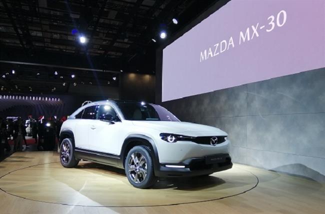 Mazda muestra en Tokio su primer eléctrico, el MX-30, con 200 kilómetros de autonomía