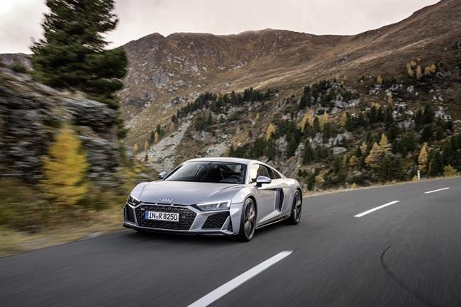 El Audi R8 V10 con propulsión trasera pasa a formar parte de la gama del R8 como una versión más