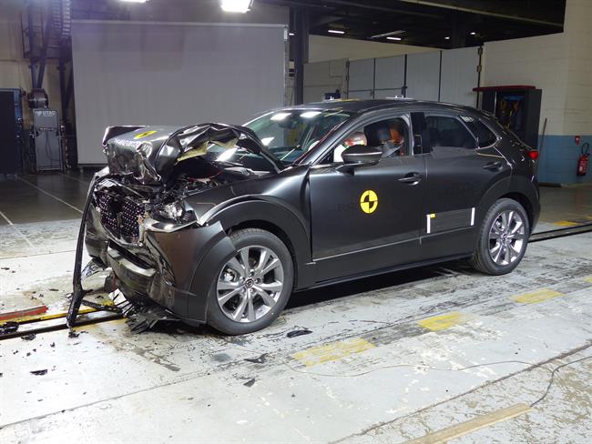 Ford Explorer, Mazda CX-30 y Mercedes GLB obtienen cinco estrellas en los últimos test Euro NCAP