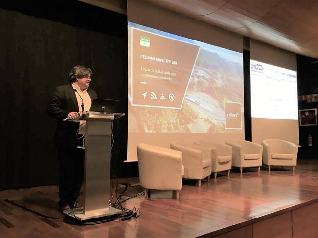 Raúl González (Cellnex) llama a afrontar coordinadamente los retos del vehículo conectado