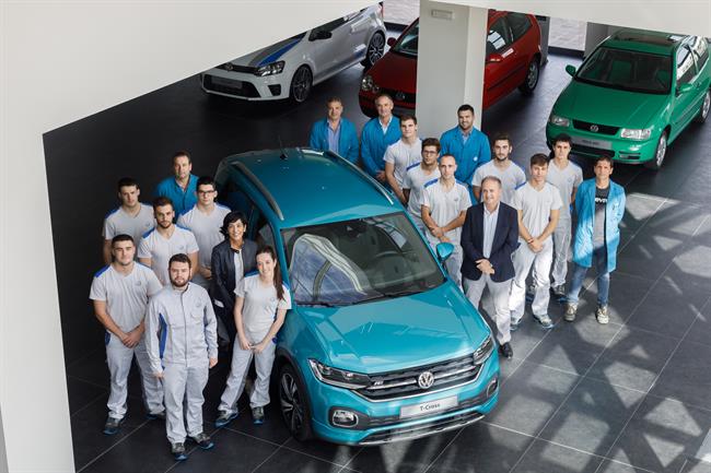 El Programa de Aprendices de Volkswagen Navarra comienza su 8ª edición con 12 participantes