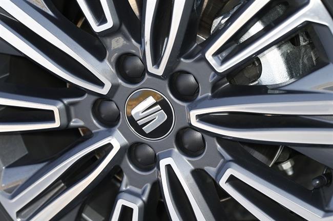 Seat y sindicatos firman un protocolo contra la violencia de género