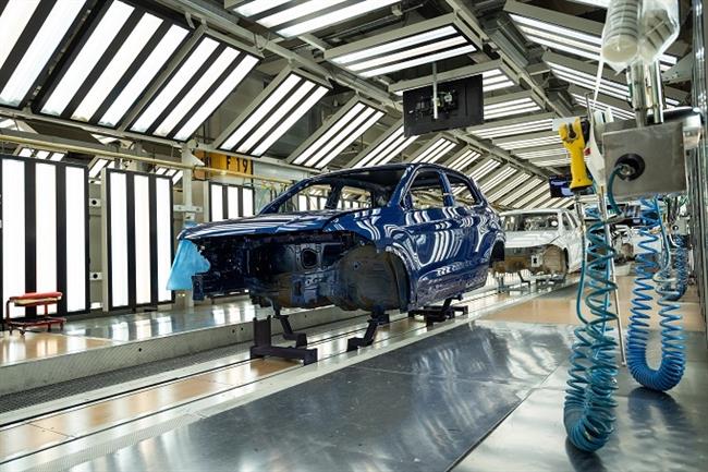 Volkswagen Navarra pospone implementar la Mutua y el comité de empresa desconvocará el lunes la huelga