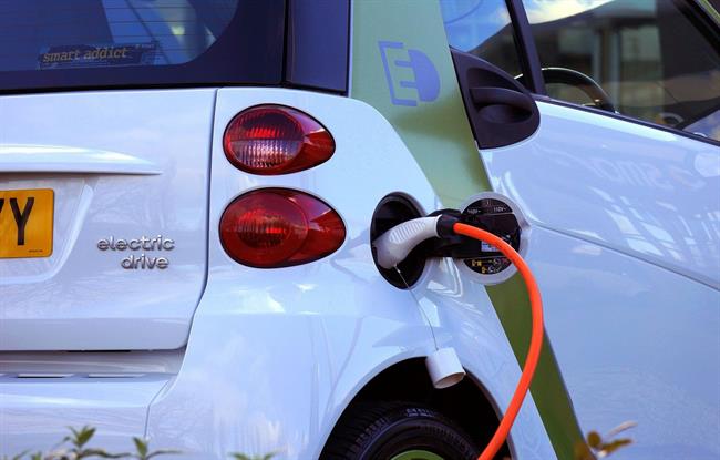 Sernauto alerta de la "feroz competencia" de Asia y EE.UU. en el ámbito del vehículo eléctrico