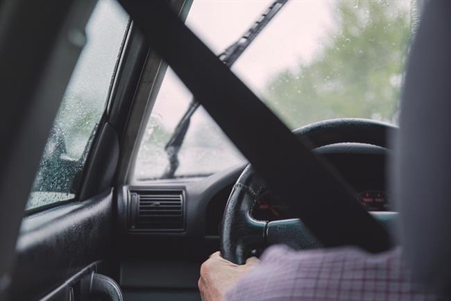 Solo un 3% de los conductores españoles utiliza neumáticos de invierno, según Coches.net