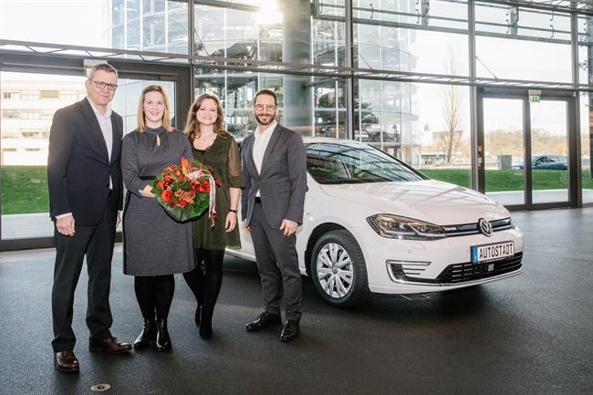 Volkswagen entrega su vehículo electrificado número 250.000